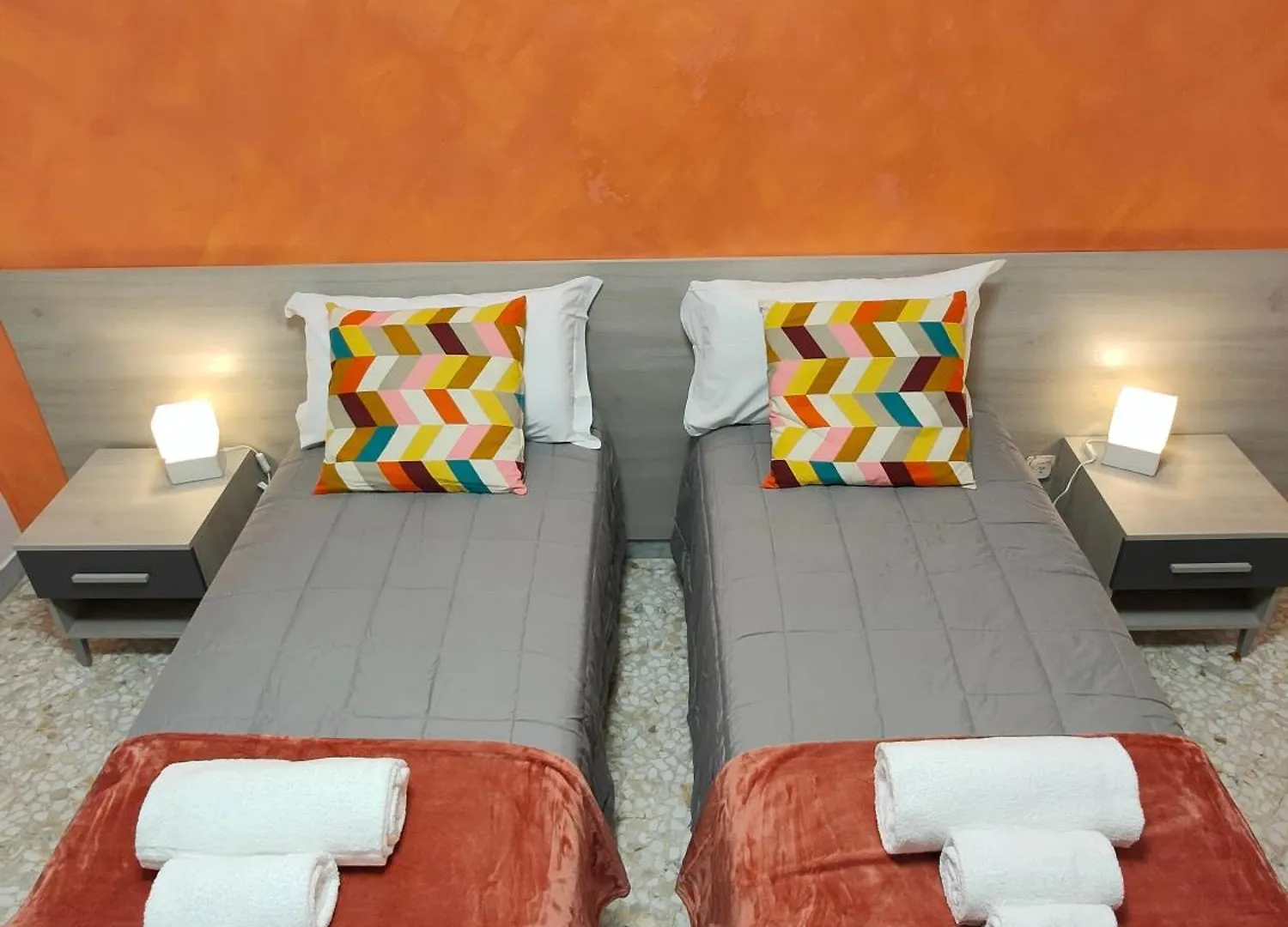 Ri.Mi. Rooms Bari 0*,